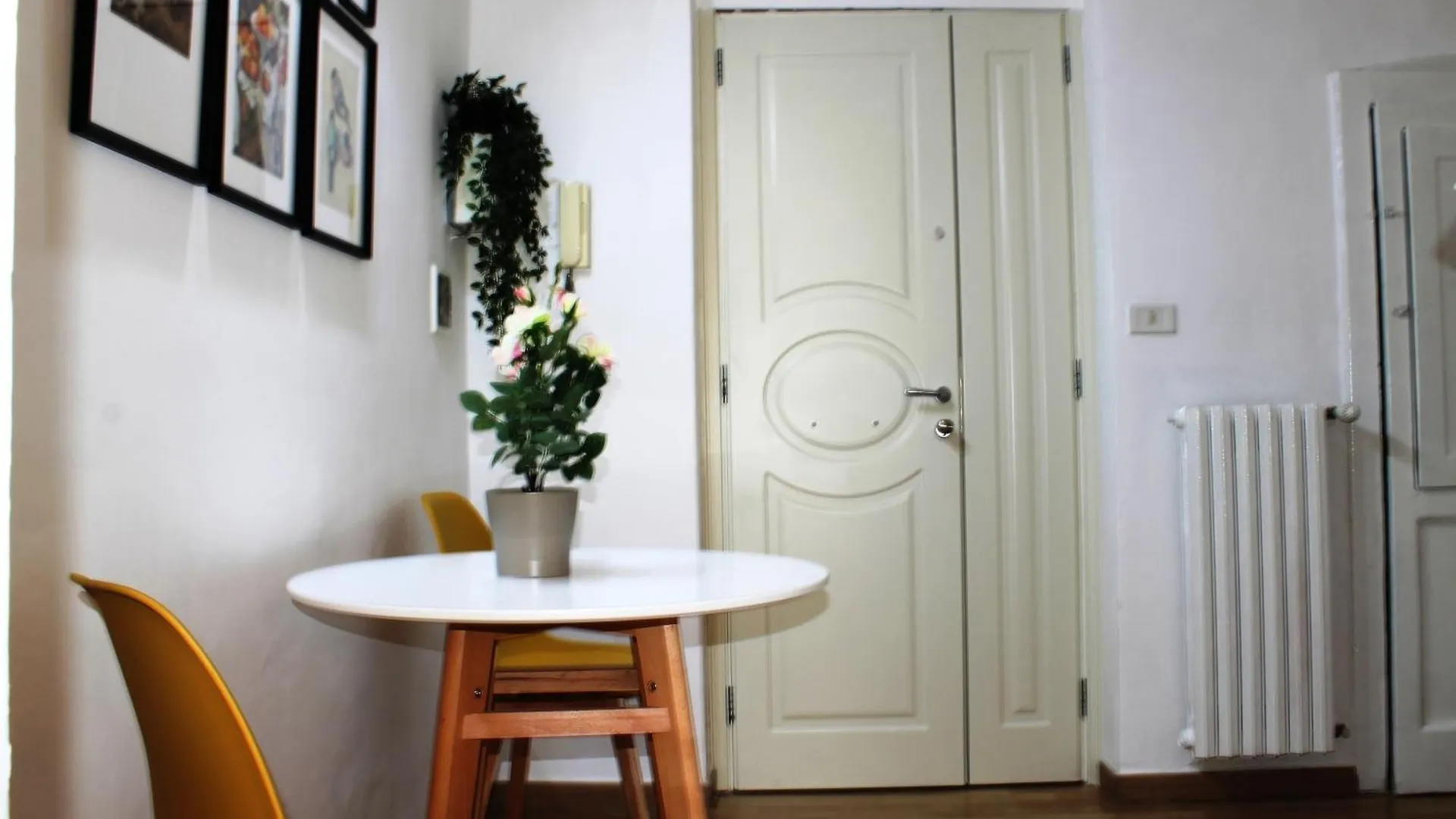 Apartment University Home Bari